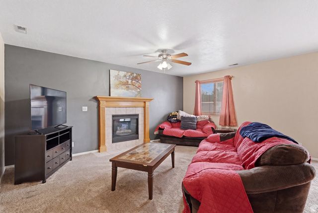 2244 N 1350 W, Clinton, UT 84015