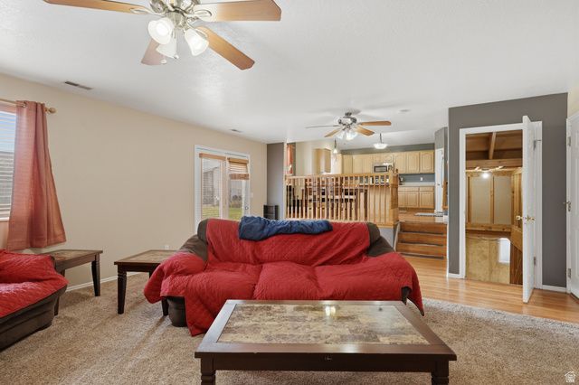 2244 N 1350 W, Clinton, UT 84015