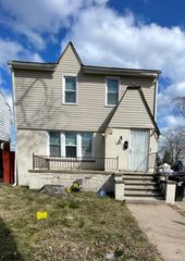 19156 Waltham Street, Detroit, MI 48205