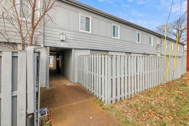 1900 Richard Jones Rd Apt V10, Nashville, TN 37215