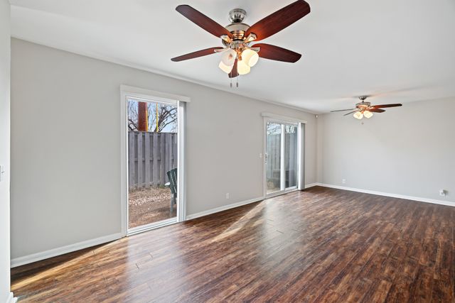 1900 Richard Jones Rd Apt V10, Nashville, TN 37215