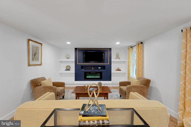 9628 WHETSTONE DR, Gaithersburg, MD 20886