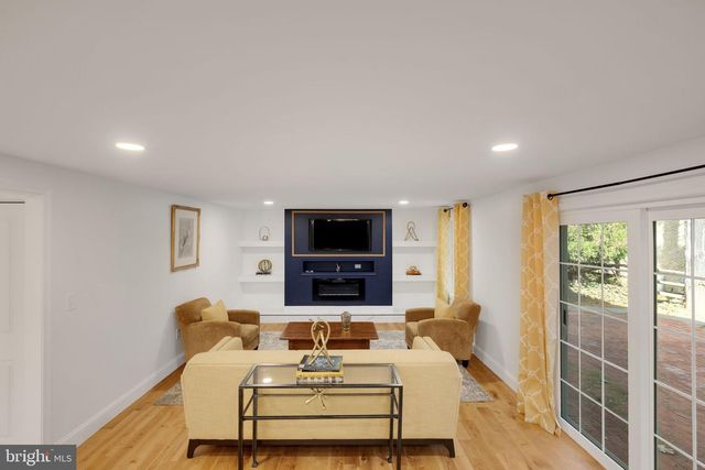 9628 WHETSTONE DR, Gaithersburg, MD 20886