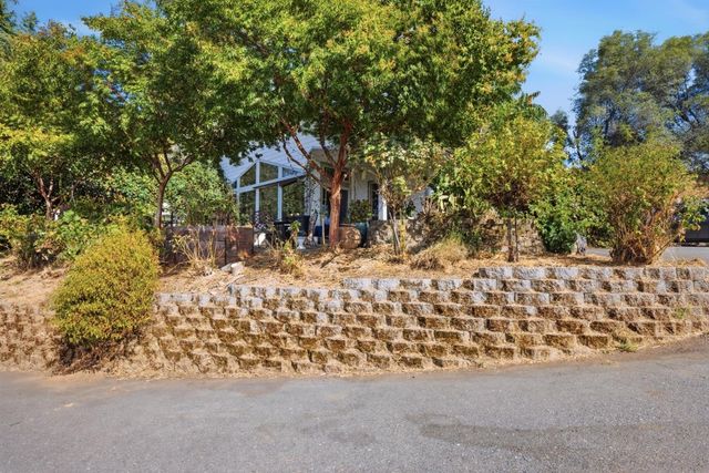 8857 Miwok Trl, Mokelumne Hill, CA 95245