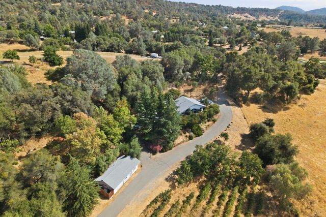 8857 Miwok Trl, Mokelumne Hill, CA 95245
