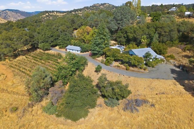 8857 Miwok Trl, Mokelumne Hill, CA 95245