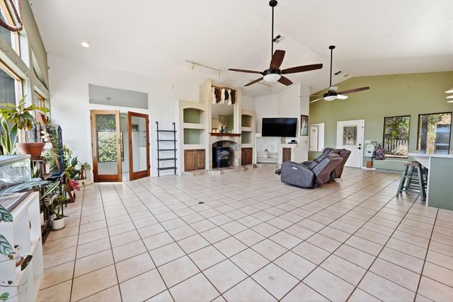 8857 Miwok Trl, Mokelumne Hill, CA 95245