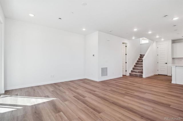 11466 E Briarwood Circle, Centennial, CO 80112