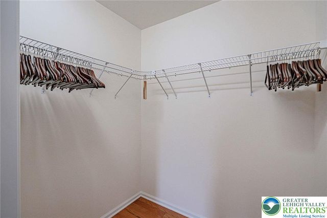 15 Holly Court, Easton, PA 18040