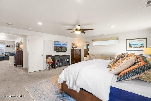 5830 W Bettis CT, Rathdrum, ID 83858