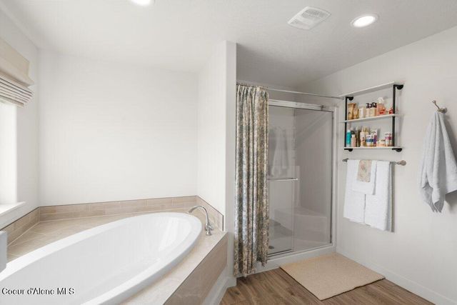 5830 W Bettis CT, Rathdrum, ID 83858