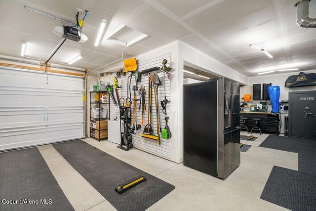 5830 W Bettis CT, Rathdrum, ID 83858
