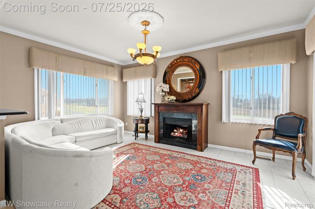 2955 Ivy Hill Drive, Commerce Charter Township, MI 48382