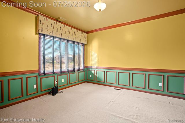 2955 Ivy Hill Drive, Commerce Charter Township, MI 48382