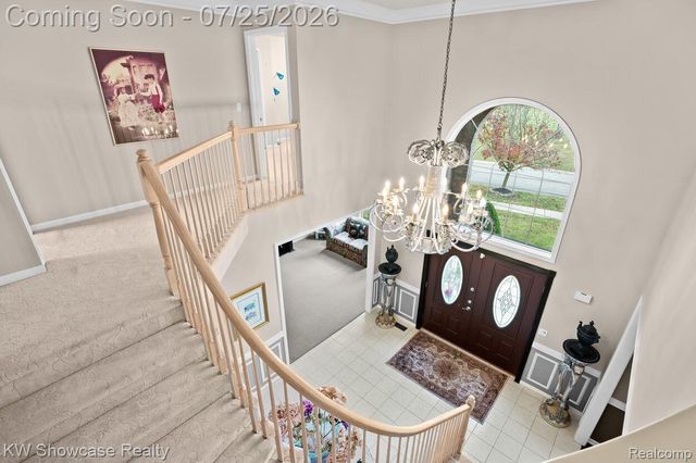 2955 Ivy Hill Drive, Commerce Charter Township, MI 48382