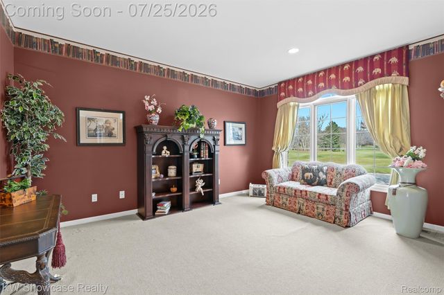 2955 Ivy Hill Drive, Commerce Charter Township, MI 48382