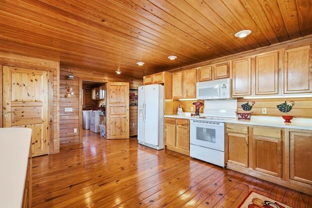 109 AVALON DRIVE, Ormond Beach, FL 32176