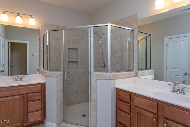 821 Bankston Woods Way, Raleigh, NC 27609