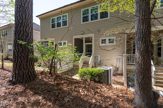 821 Bankston Woods Way, Raleigh, NC 27609