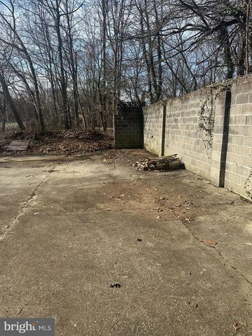 8 MT CALVARY LN, Mullica Hill, NJ 08062