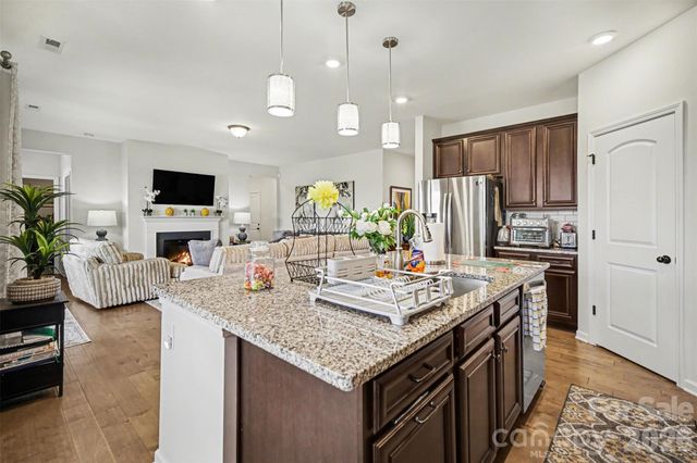 15200 Autumn Sage Drive, Charlotte, NC 28278