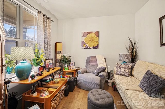 15200 Autumn Sage Drive, Charlotte, NC 28278