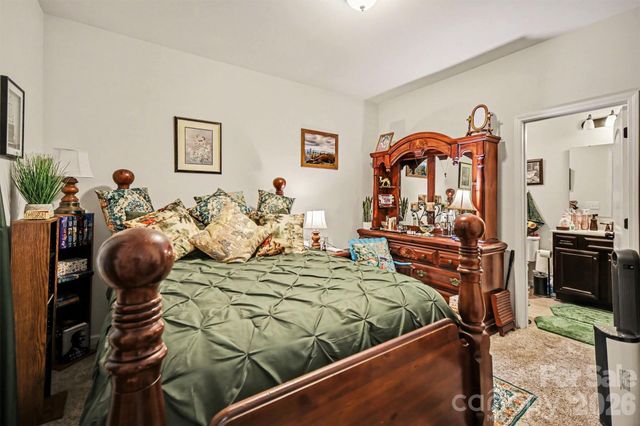 15200 Autumn Sage Drive, Charlotte, NC 28278