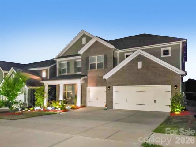 15200 Autumn Sage Drive, Charlotte, NC 28278