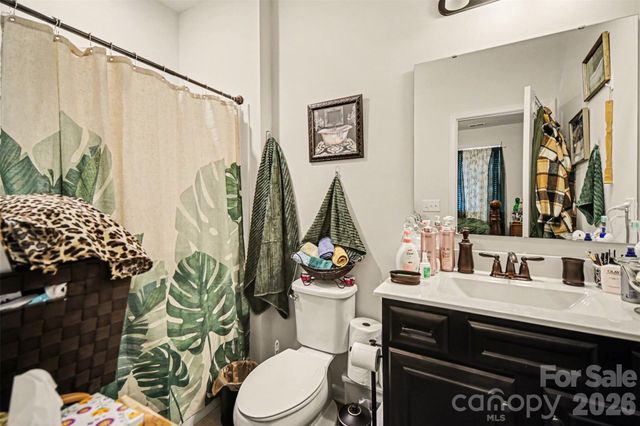 15200 Autumn Sage Drive, Charlotte, NC 28278