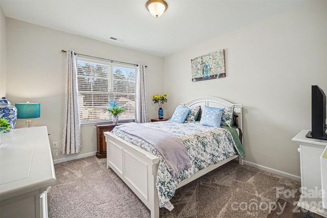 15200 Autumn Sage Drive, Charlotte, NC 28278