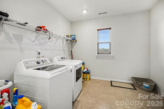 15200 Autumn Sage Drive, Charlotte, NC 28278