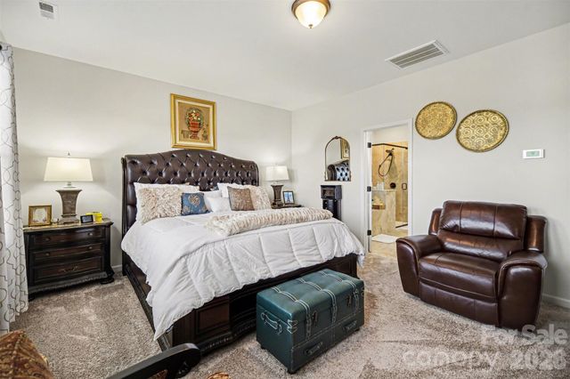 15200 Autumn Sage Drive, Charlotte, NC 28278