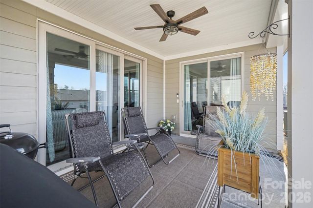 15200 Autumn Sage Drive, Charlotte, NC 28278