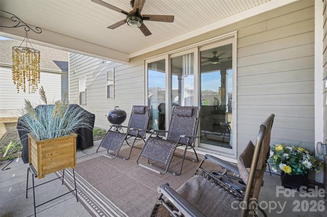 15200 Autumn Sage Drive, Charlotte, NC 28278