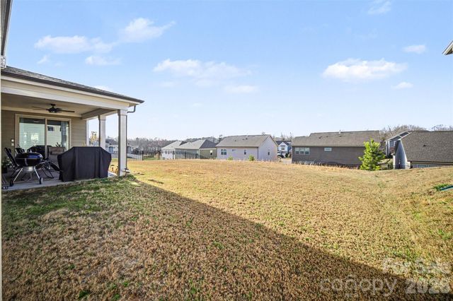 15200 Autumn Sage Drive, Charlotte, NC 28278