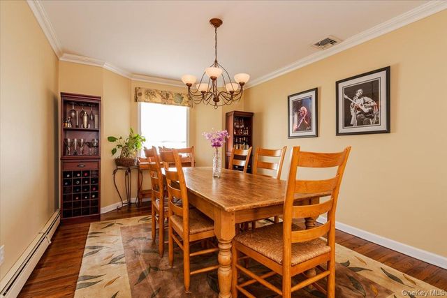 40 E Penn Street, Long Beach, NY 11561