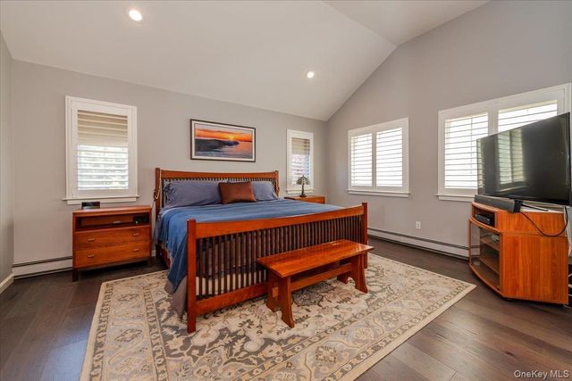 40 E Penn Street, Long Beach, NY 11561