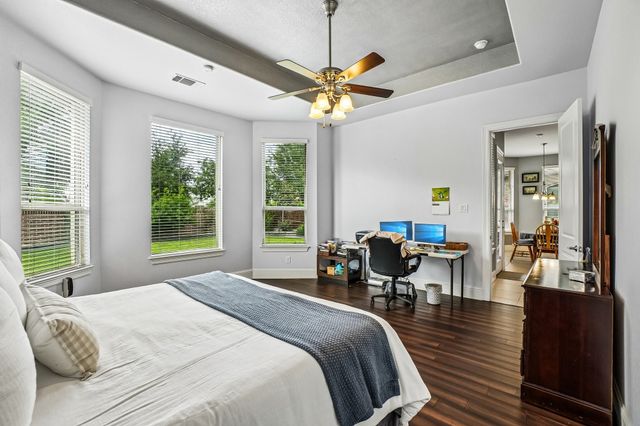 307 Ridgewood Drive, Lewisville, TX 75067