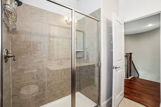 307 Ridgewood Drive, Lewisville, TX 75067