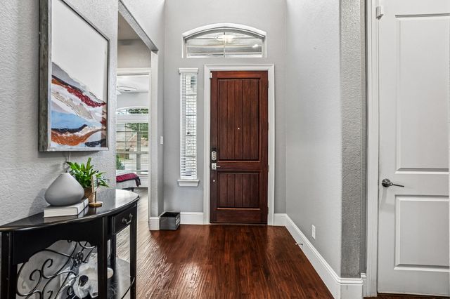 307 Ridgewood Drive, Lewisville, TX 75067