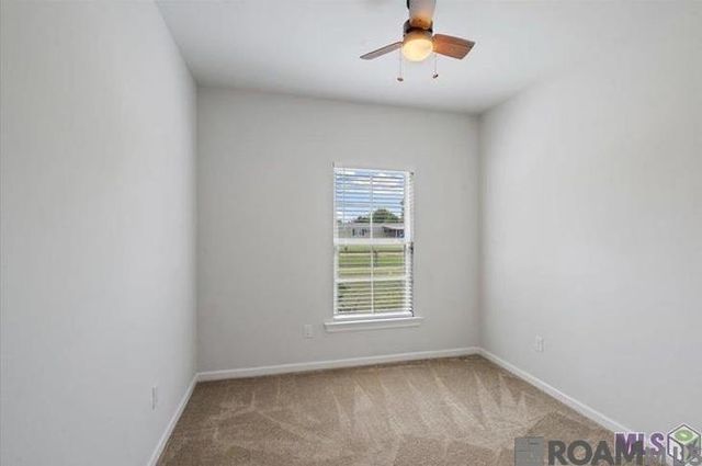 560 S Ida Ave, Gonzales, LA 70737