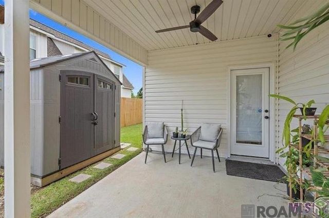 560 S Ida Ave, Gonzales, LA 70737