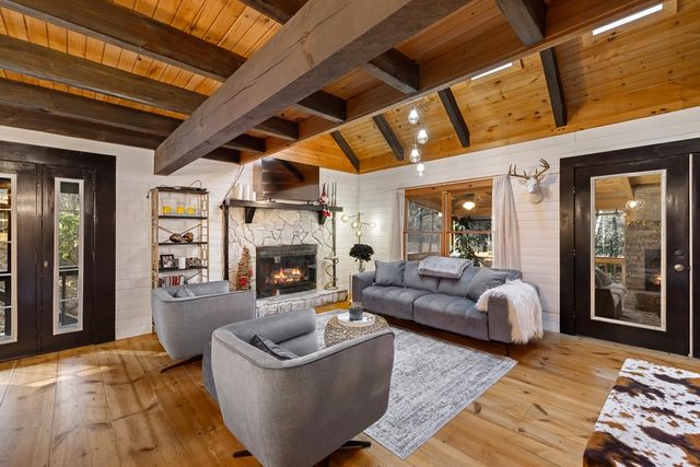 100 Stanley Creek Xing, Cherry Log, GA 30522