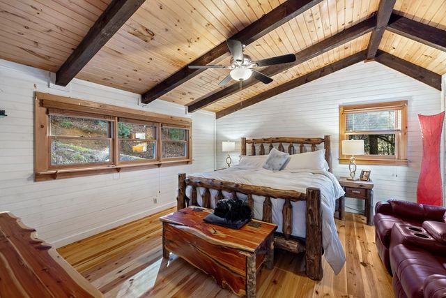 100 Stanley Creek Xing, Cherry Log, GA 30522