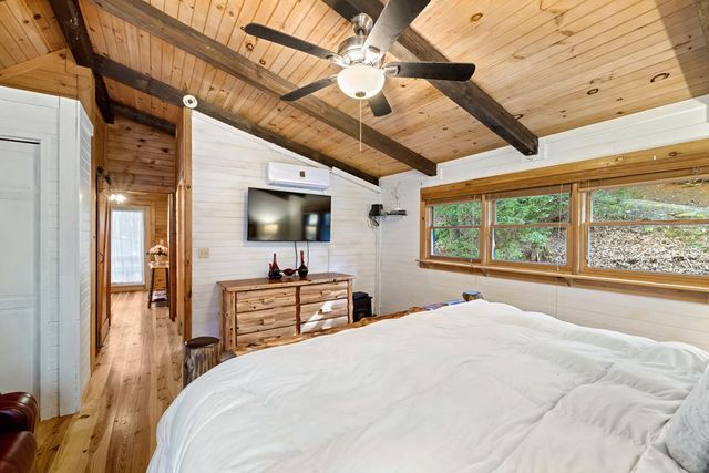 100 Stanley Creek Xing, Cherry Log, GA 30522