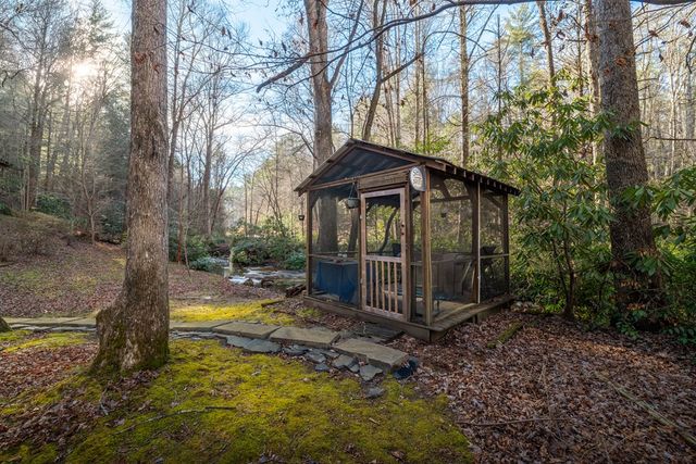 100 Stanley Creek Xing, Cherry Log, GA 30522