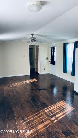6 Monique Circle, Hazlet, NJ 07730