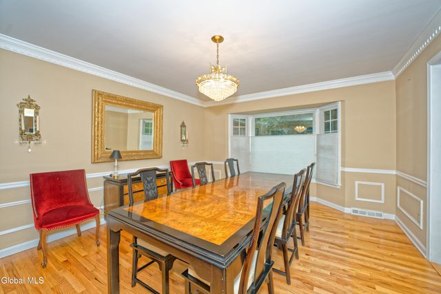 10 Birch Hill Road, Albany, NY 12211