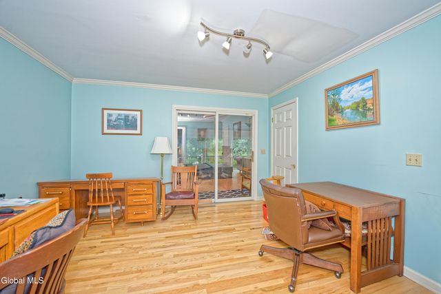 10 Birch Hill Road, Albany, NY 12211