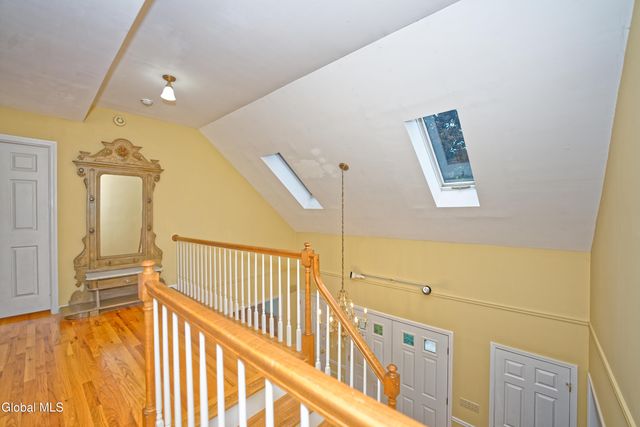 10 Birch Hill Road, Albany, NY 12211